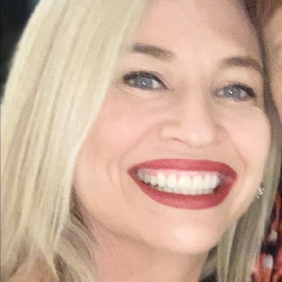 Meet your Posher, Celina - Picture 1 of 1